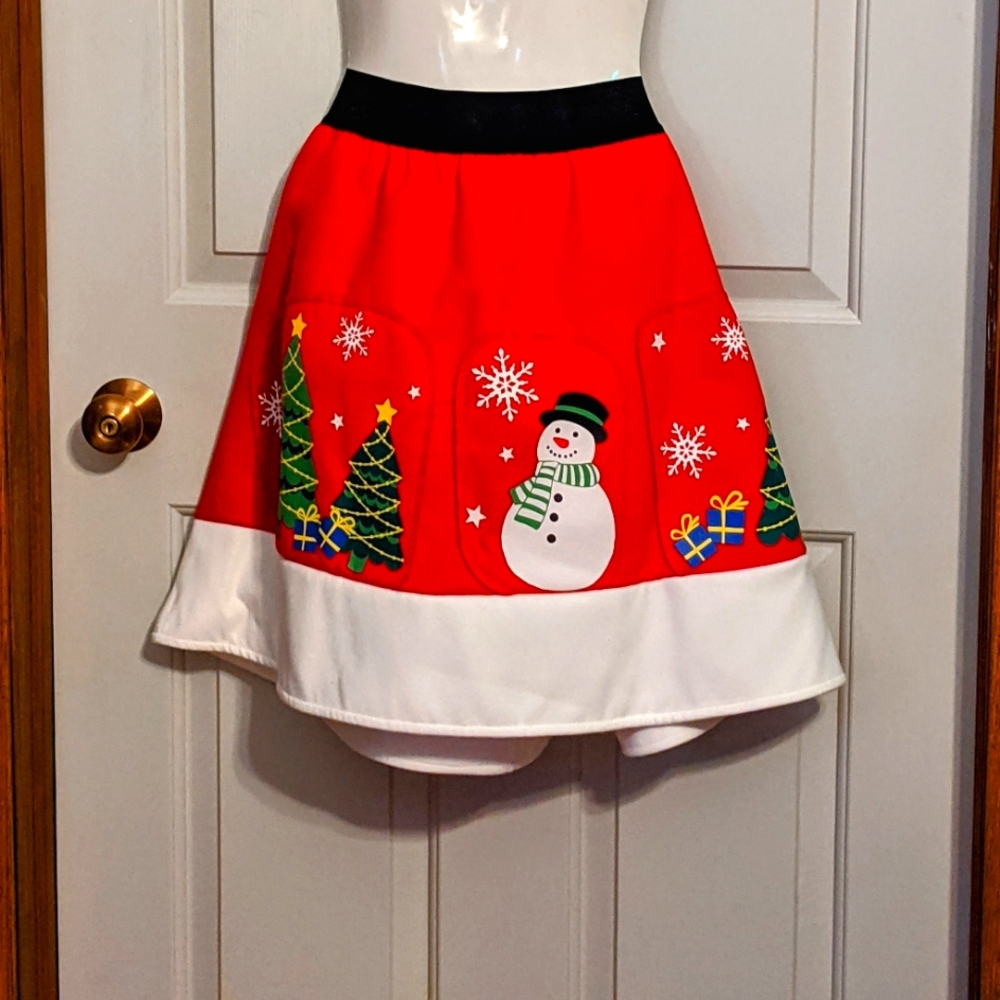 🌲Christmas Themed Skirt 🌟🌟